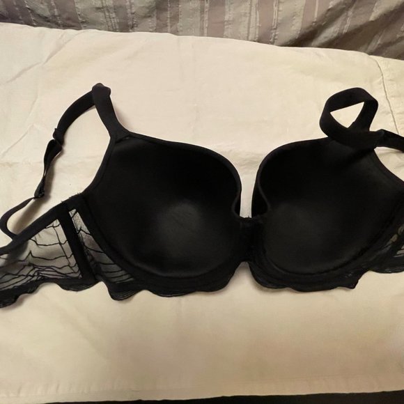 Black Lou Paris bra - 32 E - never worn - Picture 4 of 5